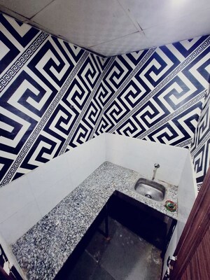Kitchen in 3 BHK Builder Floor at Sector 41 – for Rent