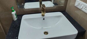 Furnished Amenities in 2.5 BHK Builder Floor at Smart World Orchard, Sector 61 – for Rent