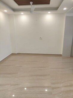 2 BHK + Store Room Apartment For Sale in Bptp Park Floors I
