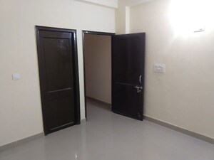 Room in 2 BHK Builder Floor at Saket – for Rent
