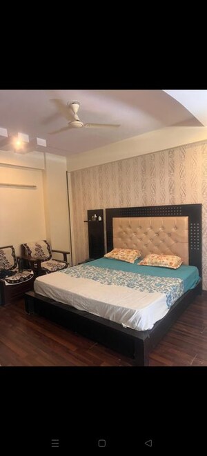 Bedroom in 3.5 BHK Apartment at Prateek Laurel, Sector 120 – for Rent
