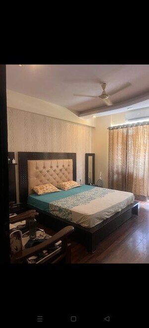 Bedroom in 3.5 BHK Apartment at Prateek Laurel, Sector 120 – for Rent