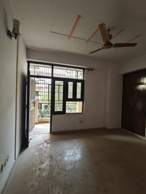 Room in 3 BHK Apartment at Skytech Svaran Residency, Gt Road – for Sale
