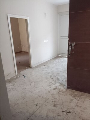Room in 3 BHK Builder Floor at TDI The Grand Retreat, Sector 88 – for Sale