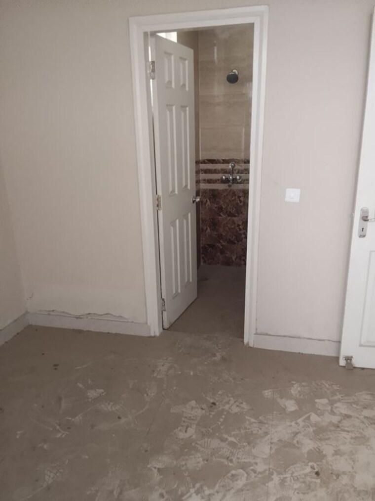 Room, tdi-the-grand-retreat 3 Bedroom 180 Sq.Yd. Builder Floor In Sector 88 Faridabad 10391144