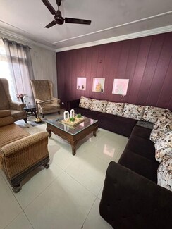 3 BHK + Study Room Apartment For Rent in GHB Splande