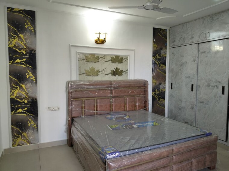 Bedroom, hlp-palmillas 3 Bedroom 1650 Sq.Ft. Apartment In Vip Road Zirakpur 10391162