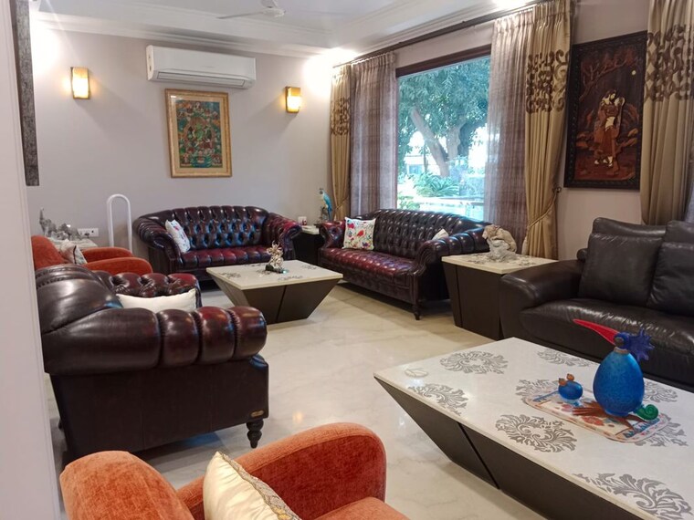 Living Room, unitech-nirvana-country-cedar-crest 5 Bedroom 315 Sq.Yd. Villa In Sector 50 Gurgaon 10391183