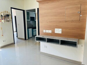 Room in 2 BHK Apartment at ACE Platinum, Zeta I Greater Noida – for Rent
