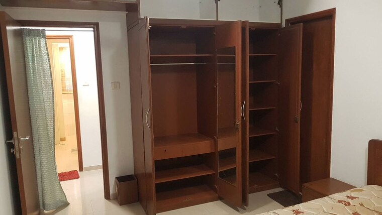 Bathroom, marathon-monte-south 2 Bedroom 850 Sq.Ft. Apartment In Byculla West Mumbai 10391196