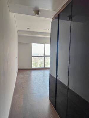 Building Lobby in 3 BHK Apartment at Prabhadevi CHS, Prabhadevi – for Rent