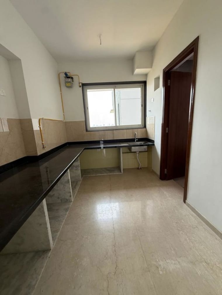 Kitchen, courtyard-by-narang-realty-and-the-wadhwa-group 3 Bedroom 1307 Sq.Ft. Apartment In Pokhran Road No Two Thane 10391207