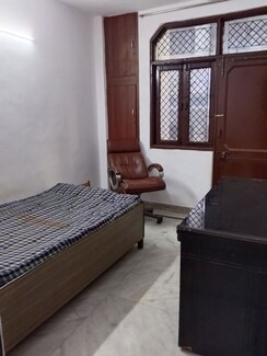 1 BHK + Pooja Room Builder Floor For Rent in Panchsheel Vihar