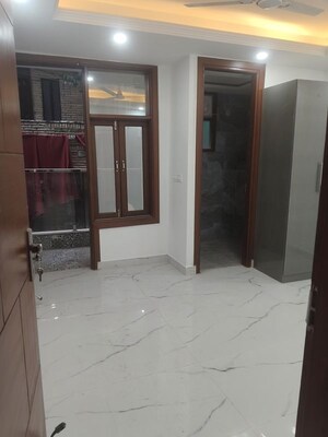 Room in 2 BHK Builder Floor at Malviya Nagar – for Rent