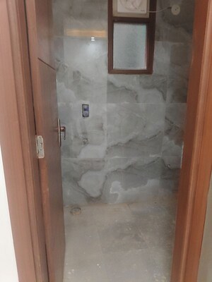 Bathroom in 2 BHK Builder Floor at Malviya Nagar – for Rent