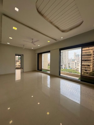 Room in 3 BHK Apartment at LnT Crescent Bay T3, Parel – for Rent
