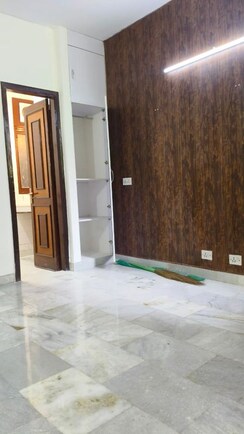 3 BHK Builder Floor For Rent in Chittaranjan Park