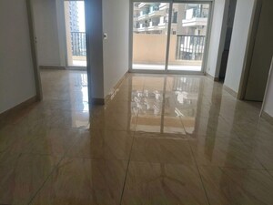 Room in 3 BHK Apartment at Gaur City 2 - 14th Avenue, Sector 16c Greater Noida – for Sale
