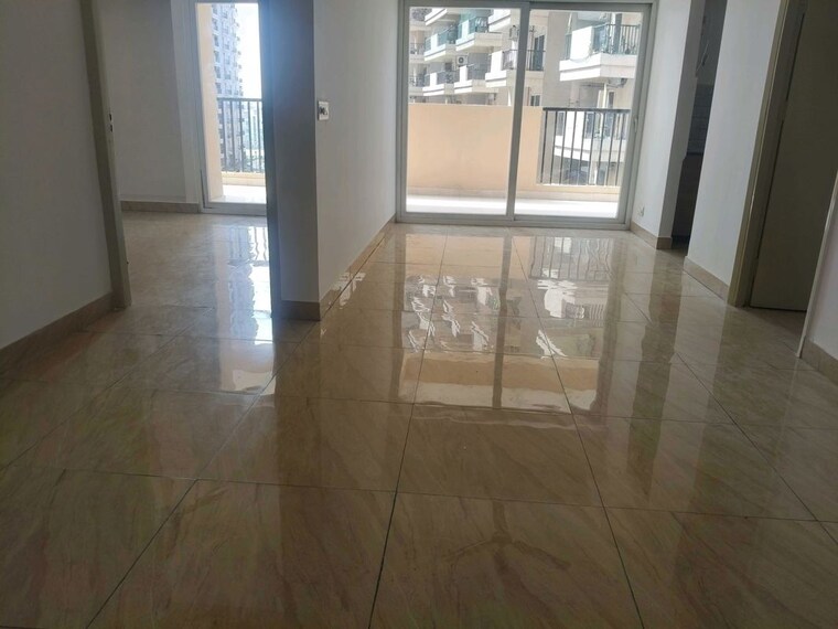 Room, gaur-city-2-14th-avenue 3 Bedroom 1300 Sq.Ft. Apartment In Sector 16c Greater Noida Greater Noida 10390475