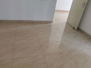 Room in 3 BHK Apartment at Gaur City 2 - 14th Avenue, Sector 16c Greater Noida – for Sale