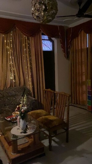 2 BHK Builder Floor For Rent in Kalkaji