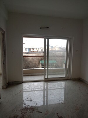 Room in 3 BHK Builder Floor at Bhowanipore – for Sale