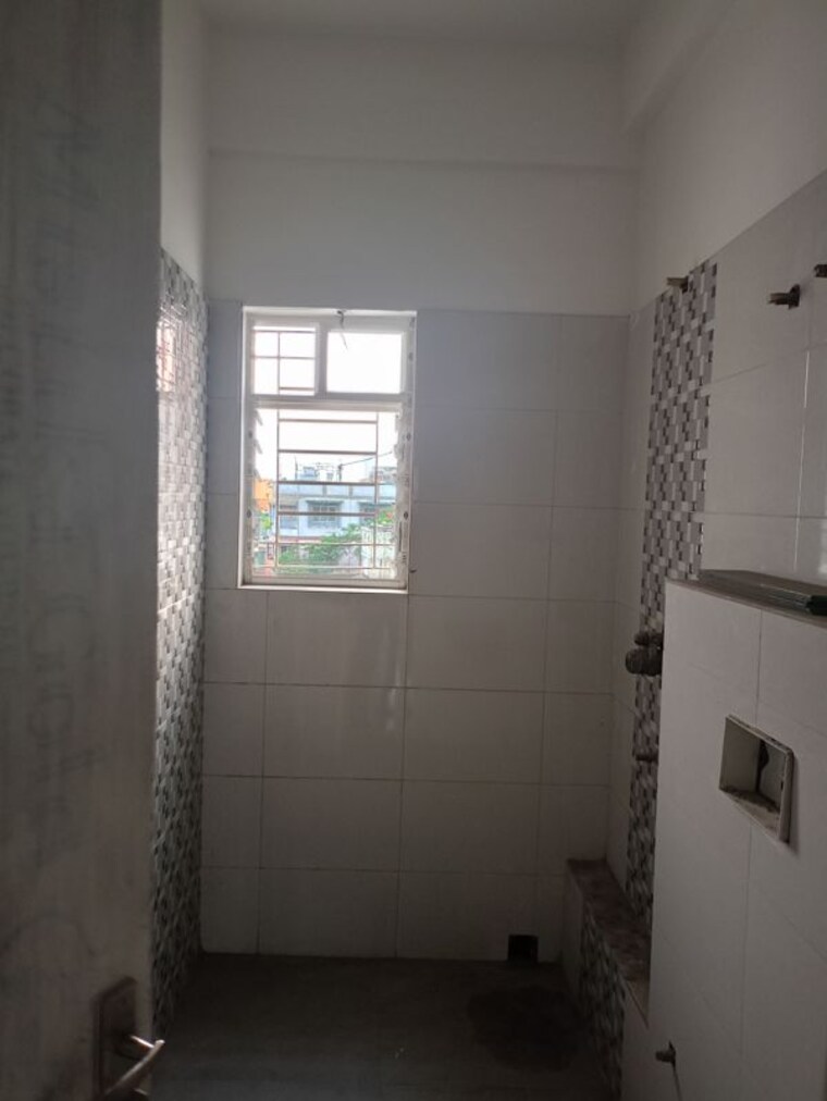 Bathroom, bhowanipore 3 Bedroom 1440 Sq.Ft. Builder Floor In Bhowanipore Kolkata 10391109