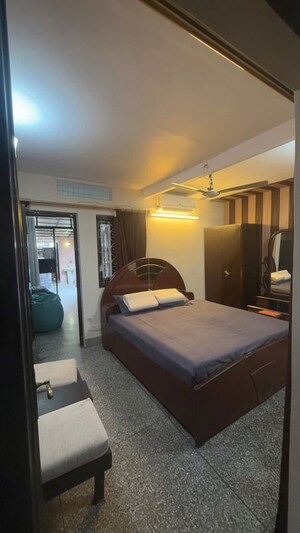 Bedroom in 1 BHK Builder Floor at Lajpat Nagar I – for Rent
