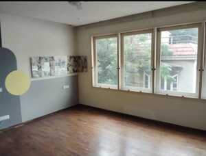 Room in 4 BHK Builder Floor at High Grounds – for Sale