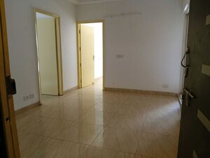 Room in 2 BHK Apartment at Gaur City 2 - 14th Avenue, Sector 16c Greater Noida – for Sale