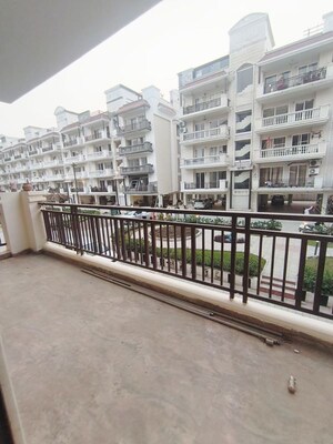 3 BHK Builder Floor For Rent in Green Valley Residencia, Ghazipur