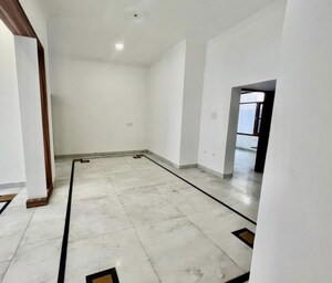 Room in 3.5 BHK Builder Floor at Sector 64 – for Sale