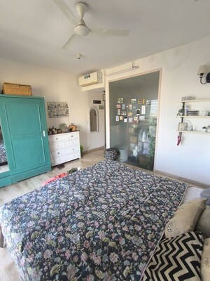 Bedroom in 3.5 BHK Apartment at Imperial Heights Goregaon West, Goregaon West – for Rent