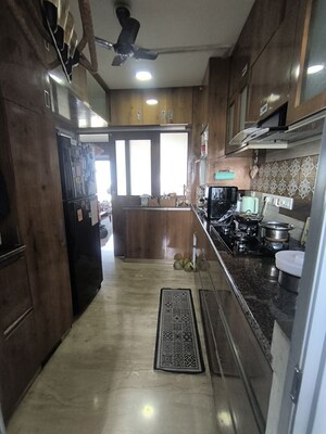 Kitchen in 3.5 BHK Apartment at Imperial Heights Goregaon West, Goregaon West – for Rent