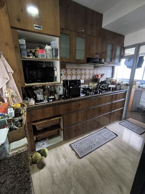 Kitchen in 3.5 BHK Apartment at Imperial Heights Goregaon West, Goregaon West – for Rent