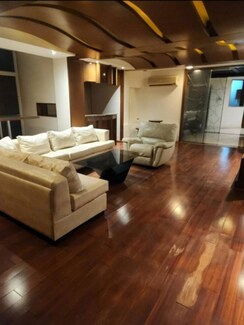 4 BHK + Servant Room Builder Floor For Sale in Sterling North