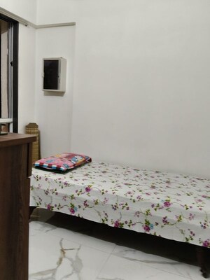 Bedroom in 1 BHK Apartment at Prabhat Residency Santacruz, Santacruz East – for Rent