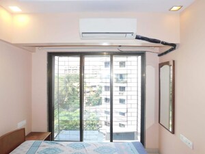 Room in 2 BHK Apartment at Laxmi Krupa CHS Vile Parle East, Vile Parle East – for Rent
