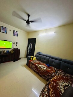 1 BHK Apartment For Rent in Navpada