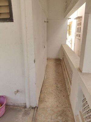 Building Lobby in 1 RK Independent House at Ellisbridge – for Rent
