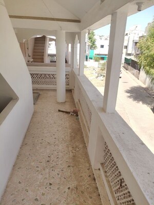 Balcony in 1 RK Independent House at Ellisbridge – for Rent