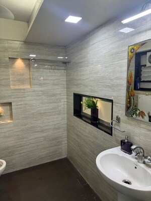 Bathroom in 3 BHK Apartment at Jai Bhavani Nagar – for Rent
