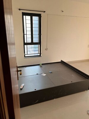 Room in 3 BHK Apartment at Shree Bal Kapil Aasmant, Pashan – for Rent