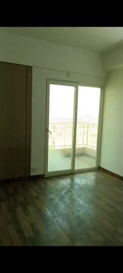 3 BHK Apartment For Sale in Migsun Roof