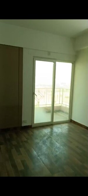 3 BHK Apartment For Sale in Migsun Roof, Raj Nagar Extension
