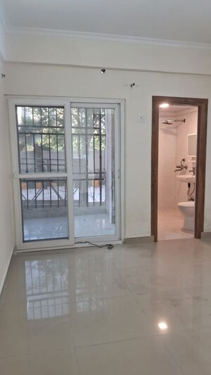Room in 3 BHK Apartment at Gardenia Gateway, Sector 75 – for Rent