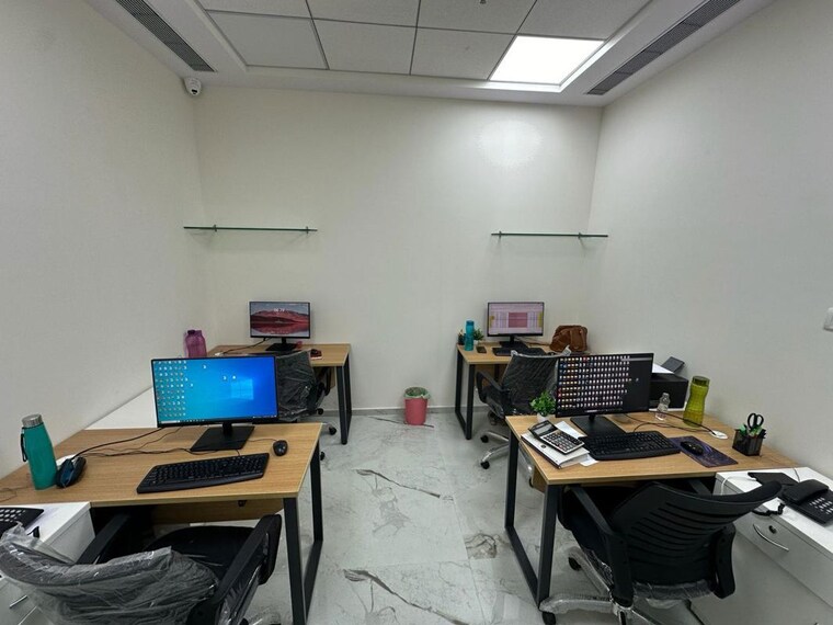 Team Area, lodha-supremus-kolshet-road Commercial Office Space 1710 Sq.Ft. In Kolshet Road Thane 10391459