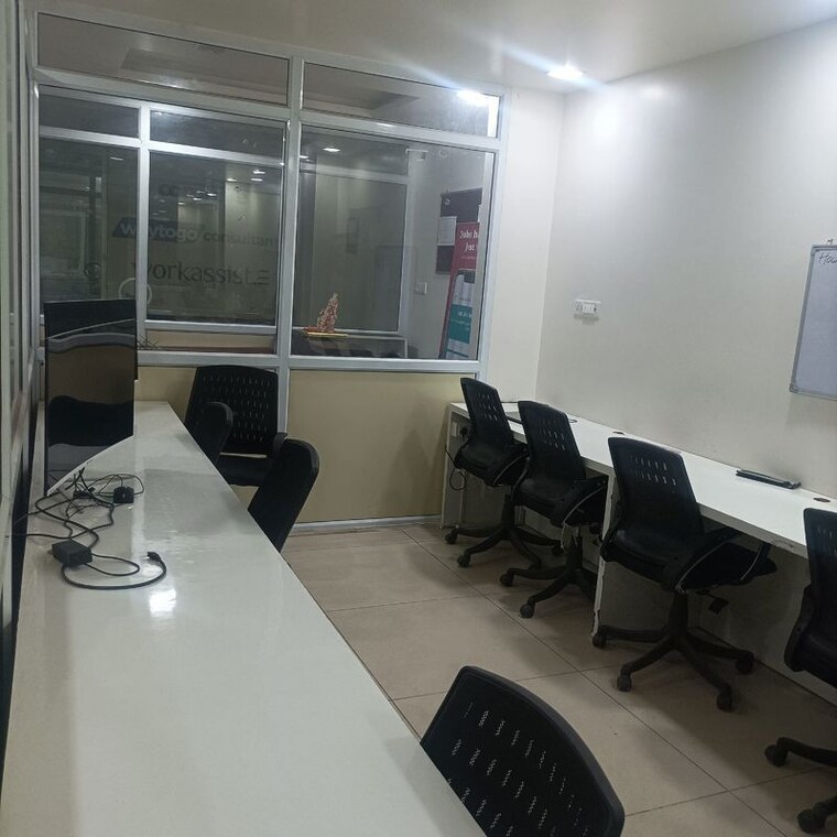 Team Area, levana-cyber-heights Commercial Office Space in IT/SEZ 3000 Sq.Ft. In Vibhuti Khand Lucknow 10391473