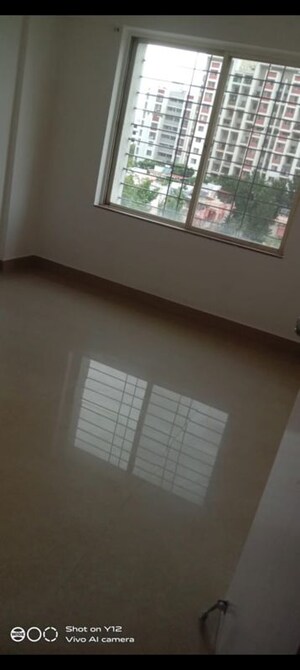 Room in 3 BHK Apartment at Manav Silver Skyscapes, Wakad – for Rent