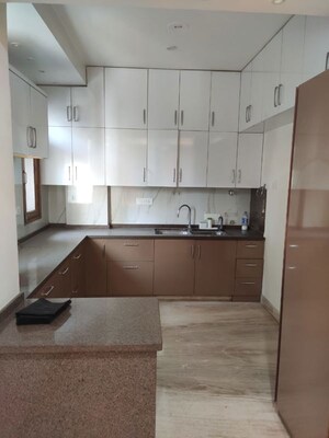Kitchen in 3 BHK Independent House at Dlf City Phase 3 – for Rent